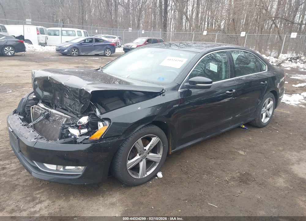 2015 VOLKSWAGEN PASSAT 1.8T LIMITED EDITION VIN: 1VWAT7A30FC121824