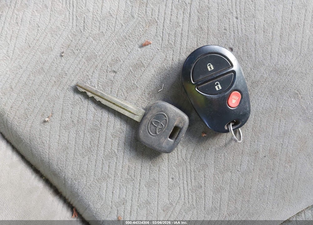 2005 TOYOTA TACOMA VIN: 5TETX22N85Z044428