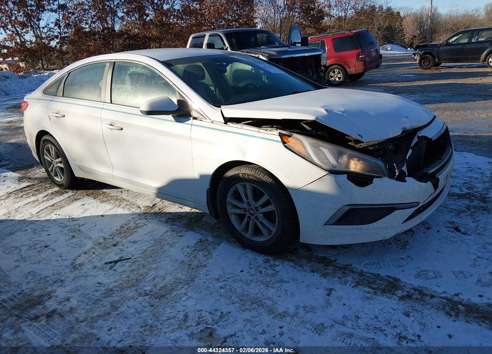 2016 HYUNDAI SONATA SE VIN: 5NPE24AFXGH296071