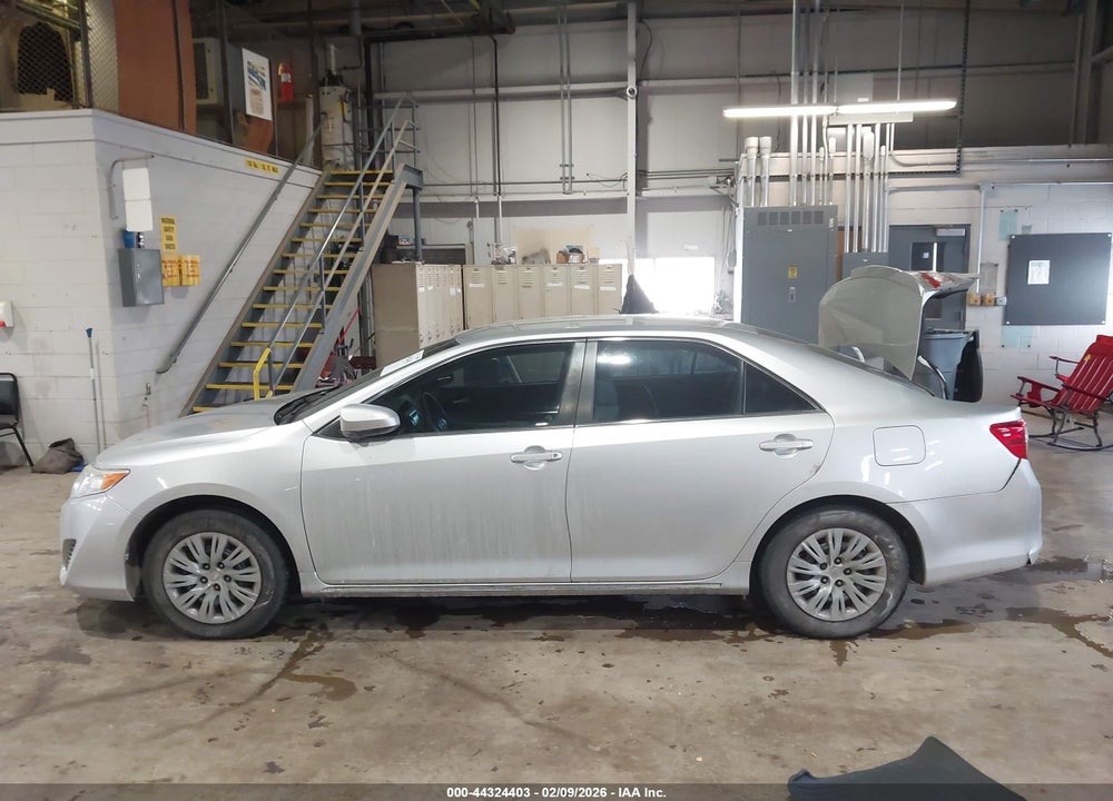 2014 TOYOTA CAMRY L/SE/LE/XLE VIN: 4T4BF1FKXER440962