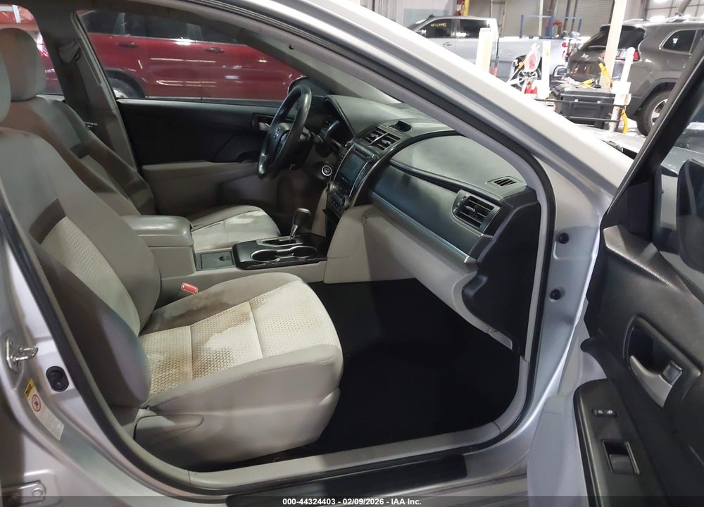 2014 TOYOTA CAMRY L/SE/LE/XLE VIN: 4T4BF1FKXER440962