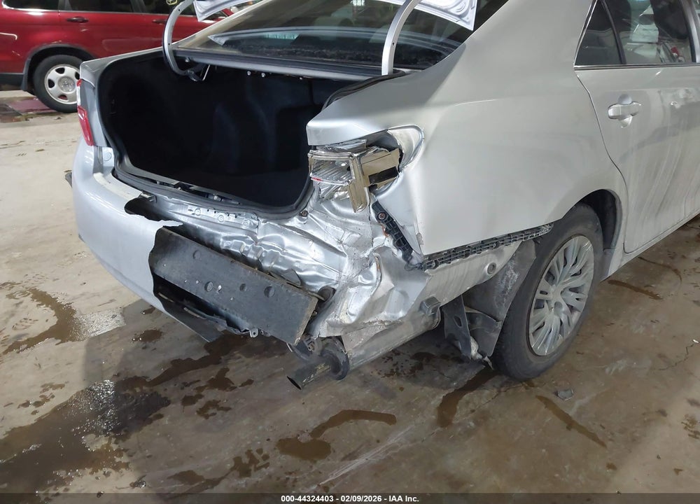 2014 TOYOTA CAMRY L/SE/LE/XLE VIN: 4T4BF1FKXER440962