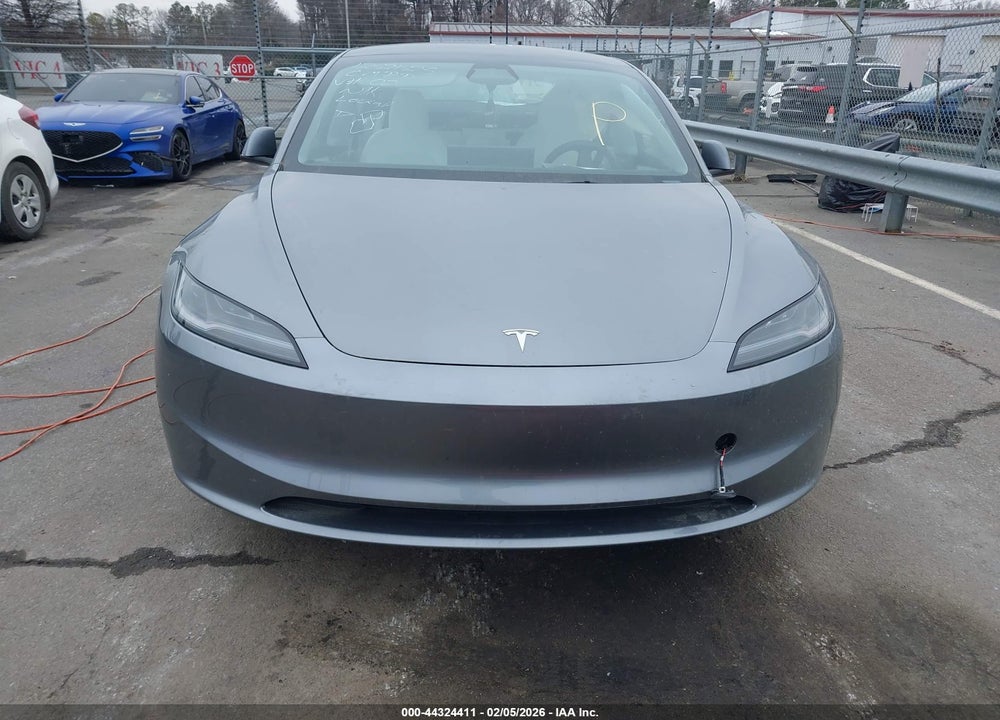 2025 TESLA MODEL 3 LONG RANGE REAR-WHEEL DRIVE/STANDARD REAR-WHEEL DRIVE VIN: 5YJ3E1EA8SF028798