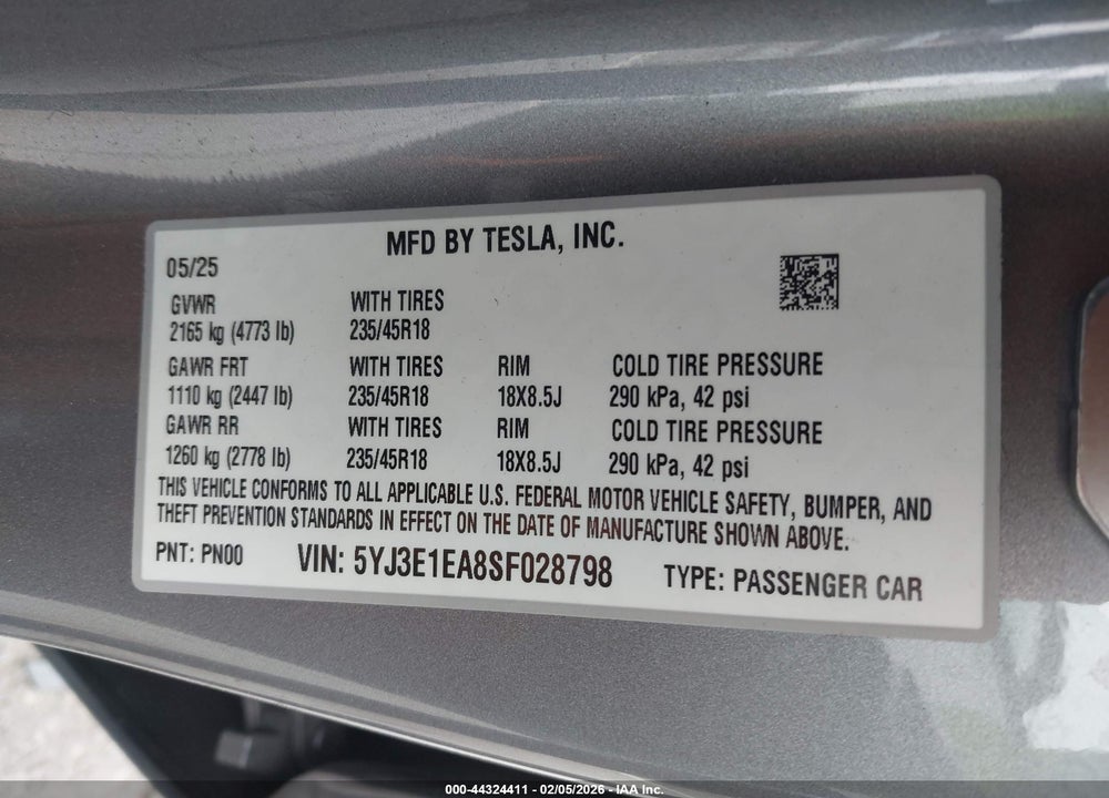 2025 TESLA MODEL 3 LONG RANGE REAR-WHEEL DRIVE/STANDARD REAR-WHEEL DRIVE VIN: 5YJ3E1EA8SF028798