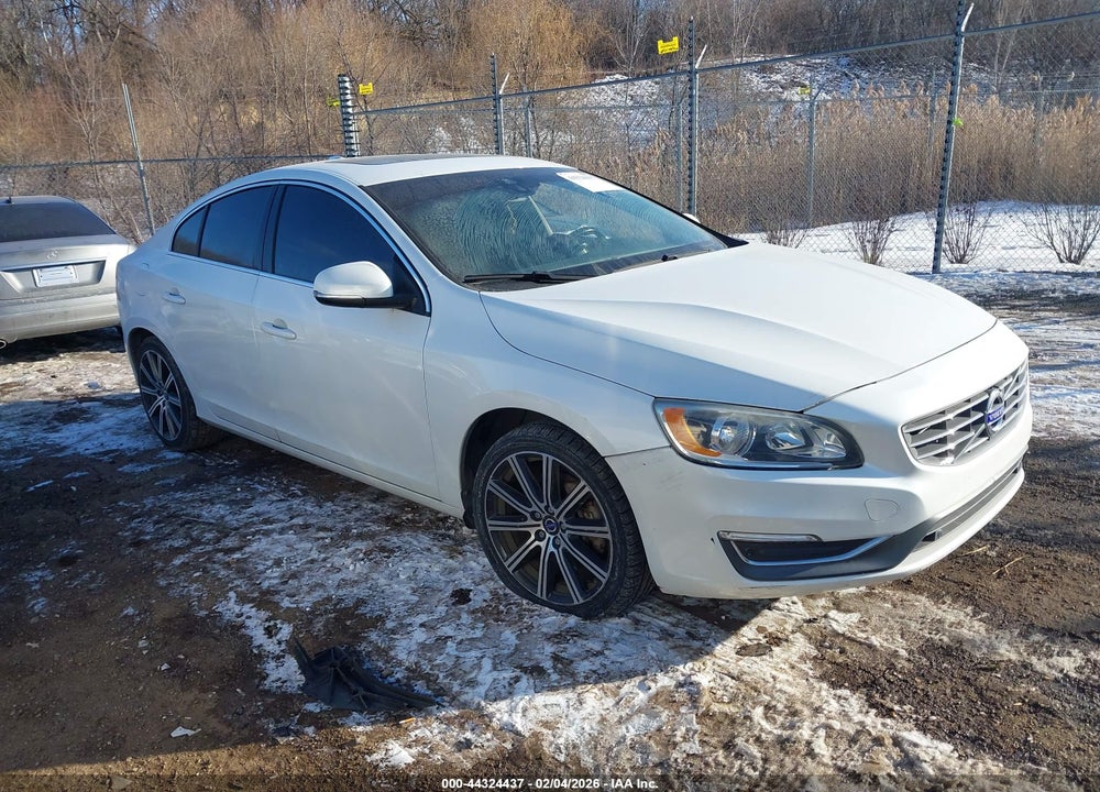 2015 VOLVO S60 T6 VIN: YV149MFK8F1353395