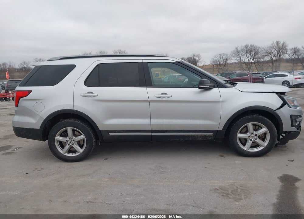 2016 FORD EXPLORER XLT VIN: 1FM5K8DH9GGC04467