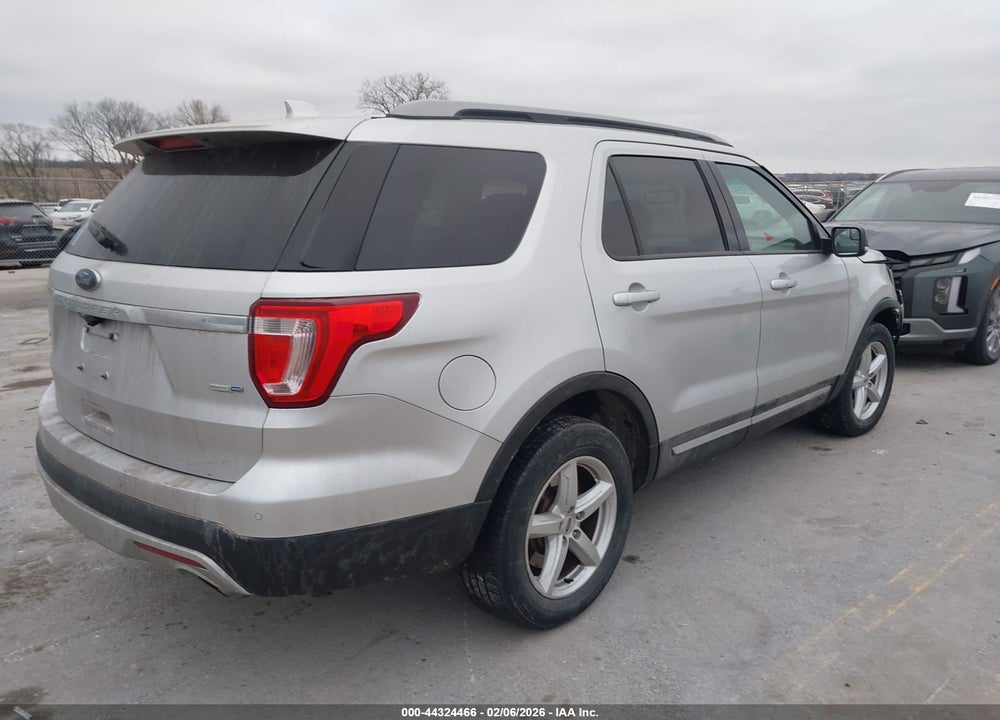 2016 FORD EXPLORER XLT VIN: 1FM5K8DH9GGC04467