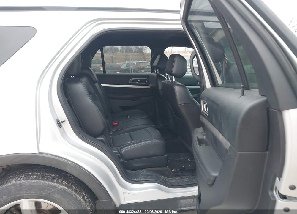 2016 FORD EXPLORER XLT VIN: 1FM5K8DH9GGC04467