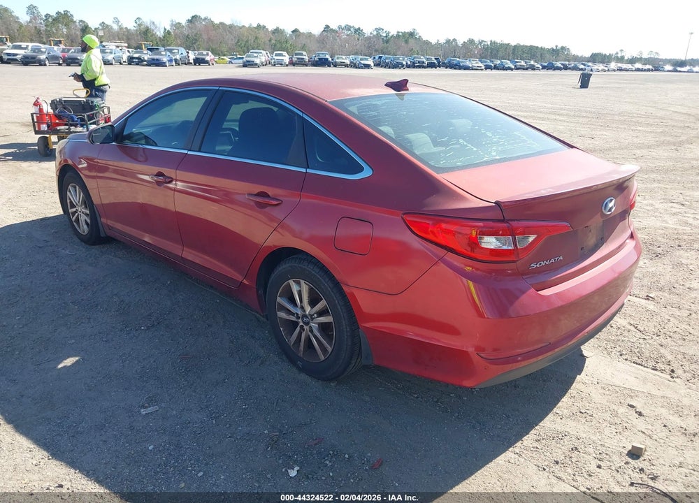 2016 HYUNDAI SONATA SE VIN: 5NPE24AF9GH328301