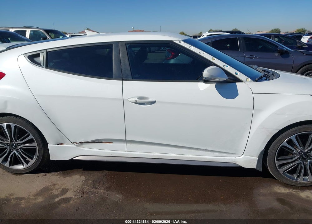 2016 HYUNDAI VELOSTER TURBO VIN: KMHTC6AE6GU267921