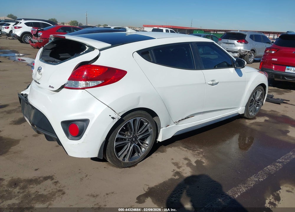 2016 HYUNDAI VELOSTER TURBO VIN: KMHTC6AE6GU267921