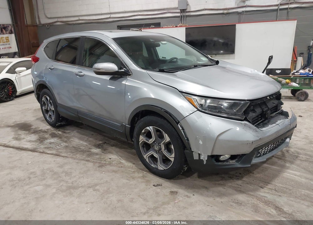 2018 HONDA CR-V EX VIN: 7FARW2H52JE077929