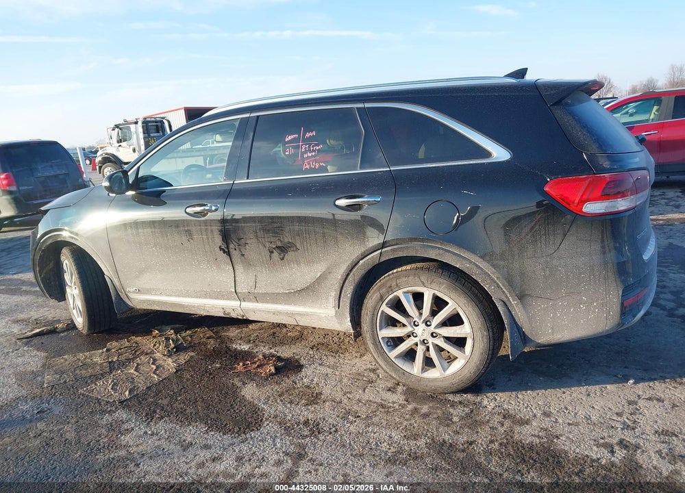 2016 KIA SORENTO 3.3L SXL VIN: 5XYPKDA57GG014069