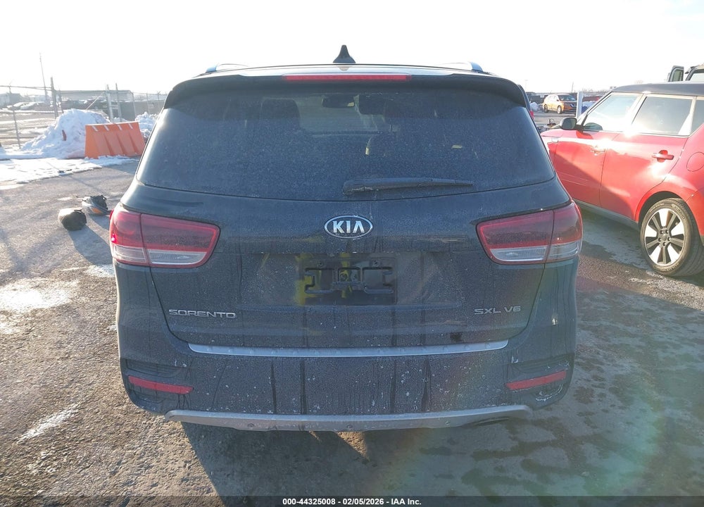 2016 KIA SORENTO 3.3L SXL VIN: 5XYPKDA57GG014069