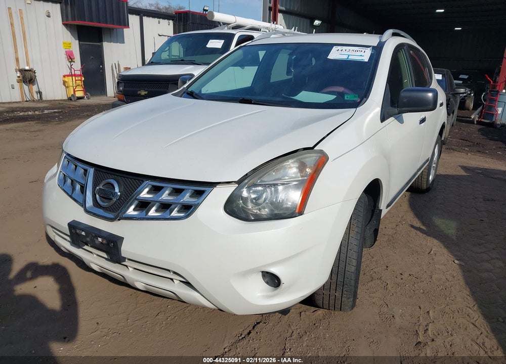 2015 NISSAN ROGUE SELECT S VIN: JN8AS5MT9FW164275
