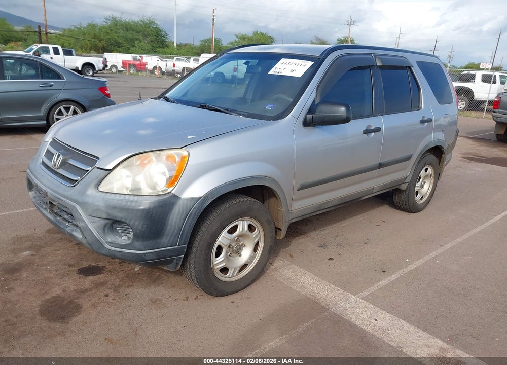 2005 HONDA CR-V LX VIN: JHLRD785X5C040681