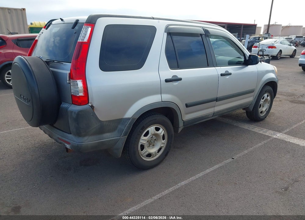 2005 HONDA CR-V LX VIN: JHLRD785X5C040681
