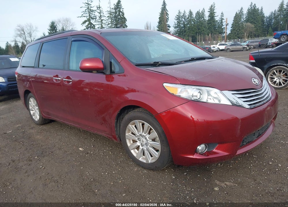 2011 TOYOTA SIENNA LIMITED V6 VIN: 5TDYK3DC1BS045726