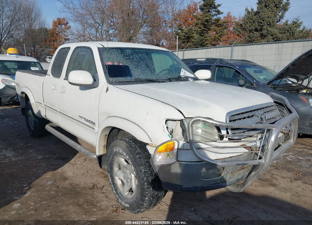 2002 TOYOTA TUNDRA LTD V8 VIN: 5TBBT48142S291132