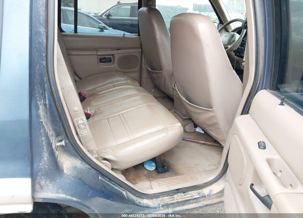 2001 FORD EXPLORER EDDIE BAUER VIN: 1FMZU84PX1ZA39267