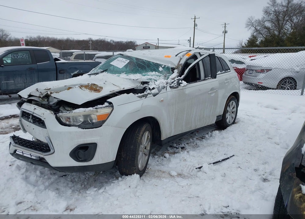 2015 MITSUBISHI OUTLANDER SPORT ES VIN: 4A4AP3AUXFE006914