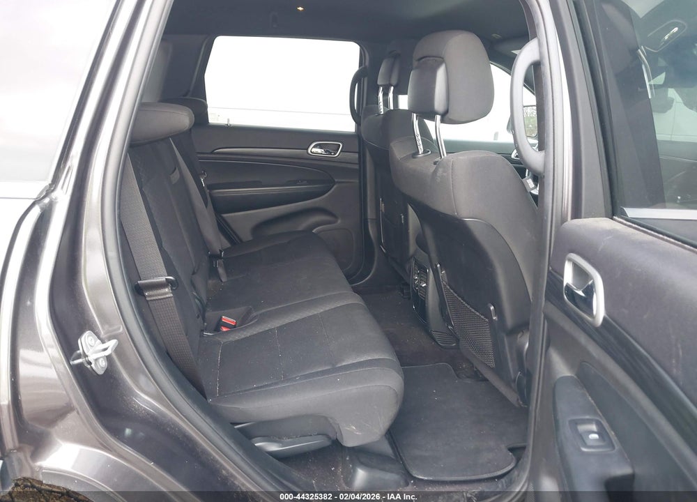 2019 JEEP GRAND CHEROKEE LAREDO E 4X4 VIN: 1C4RJFAG7KC546041