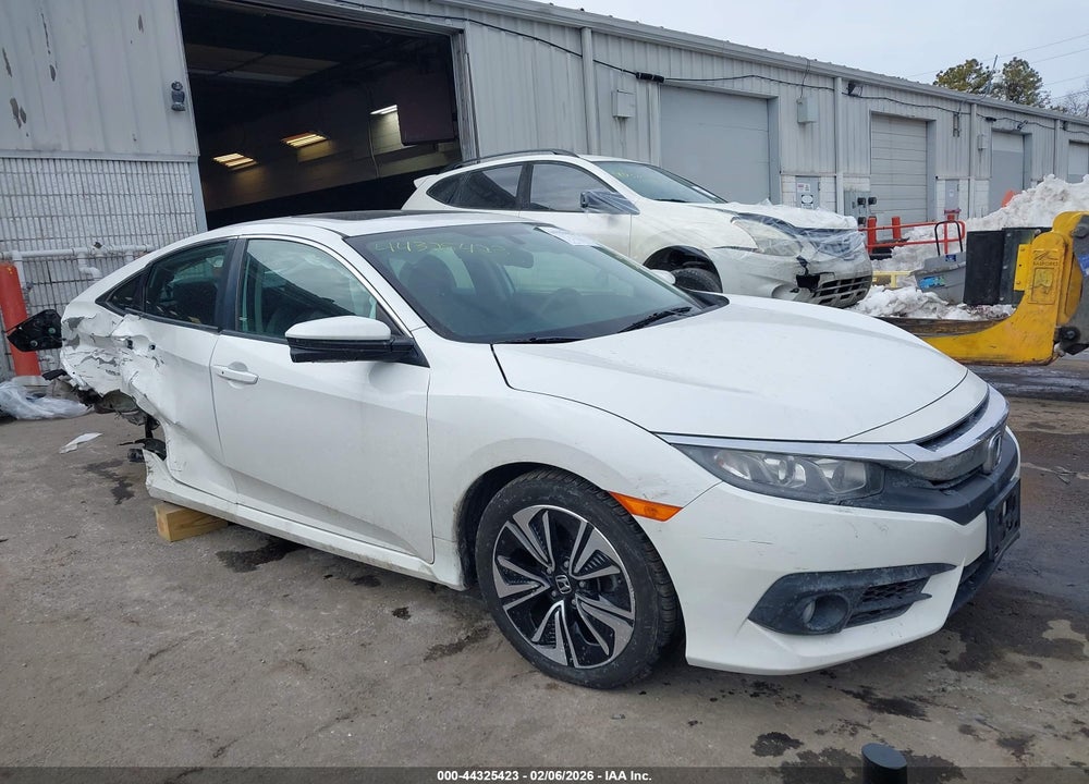 2017 HONDA CIVIC EX-L VIN: 2HGFC1F7XHH655335