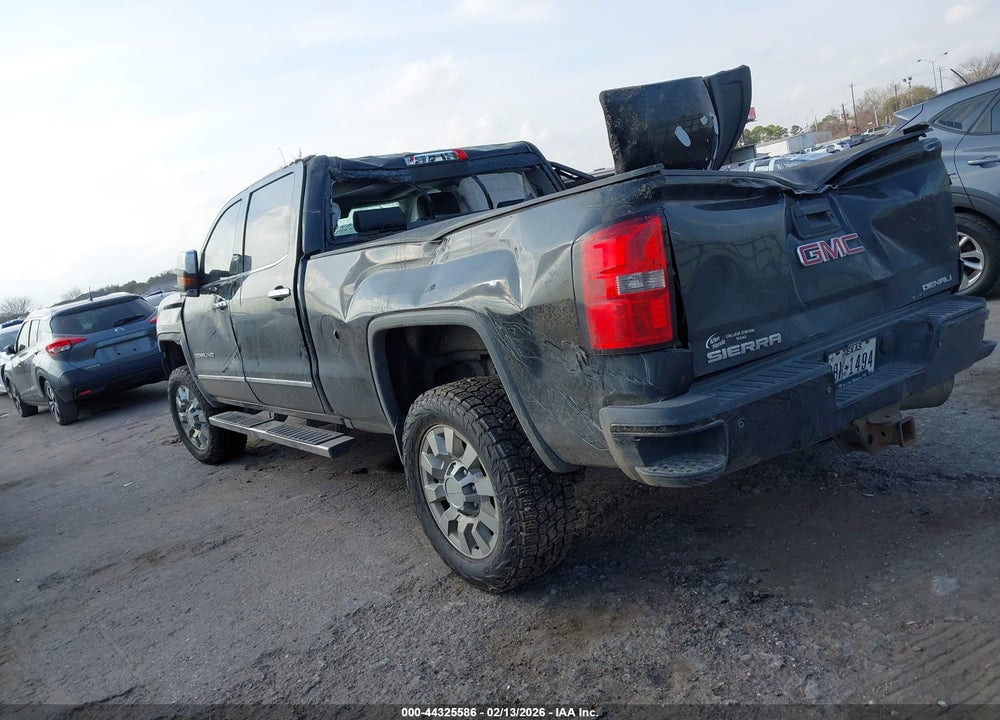 2016 GMC SIERRA 2500HD DENALI VIN: 1GT12UE85GF183357