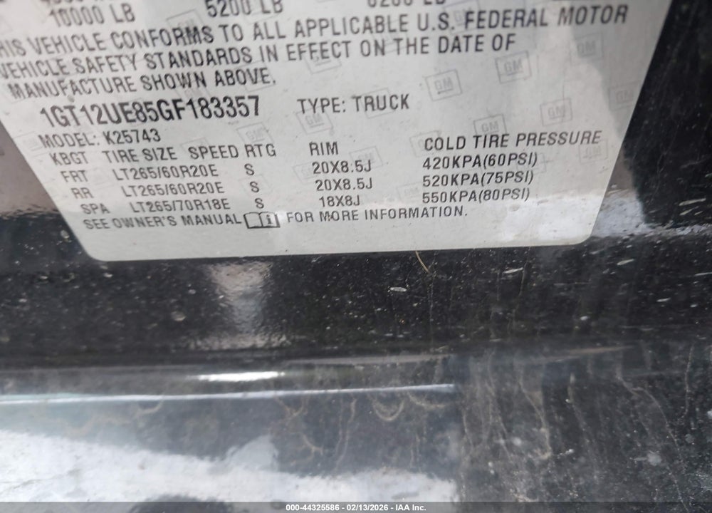 2016 GMC SIERRA 2500HD DENALI VIN: 1GT12UE85GF183357
