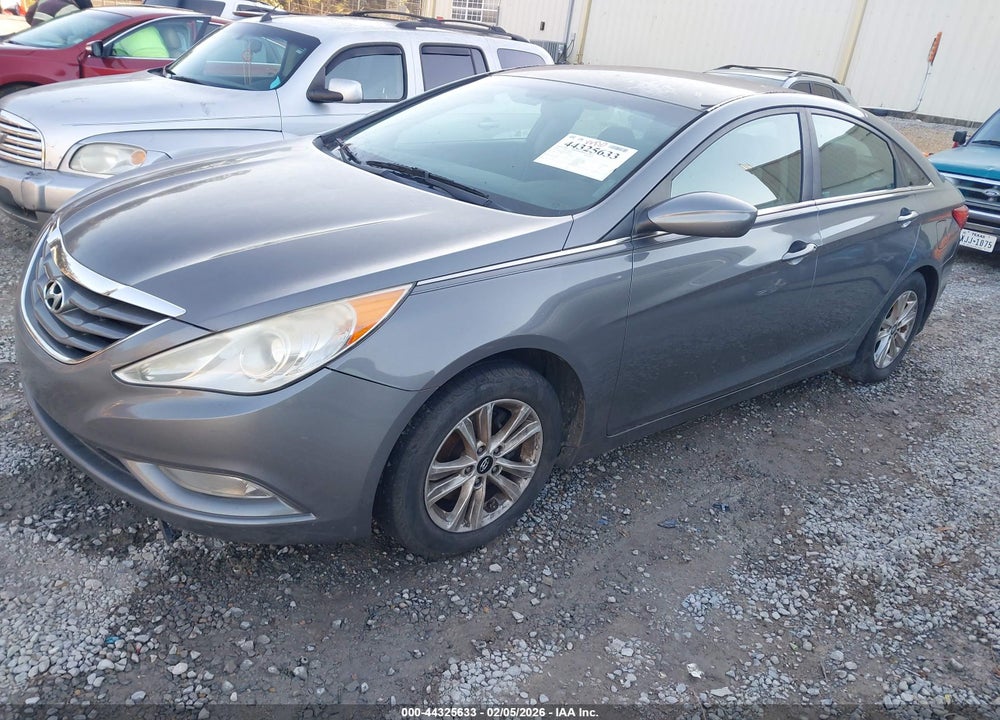 2013 HYUNDAI SONATA GLS VIN: 5NPEB4AC7DH583904