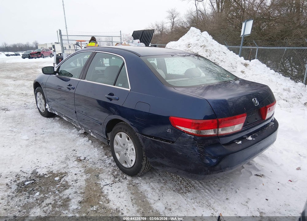 2004 HONDA ACCORD 2.4 LX VIN: 1HGCM56304A070695