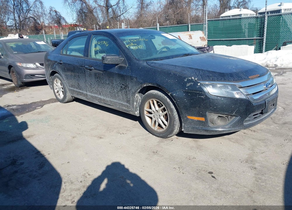 2012 FORD FUSION S VIN: 3FAHP0GA9CR128440