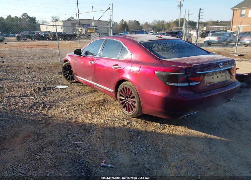 2013 LEXUS LS 460 VIN: JTHBL5EF3D5121560