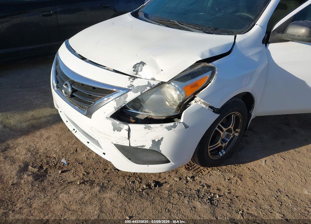 2015 NISSAN VERSA 1.6 S+ VIN: 3N1CN7AP4FL826335