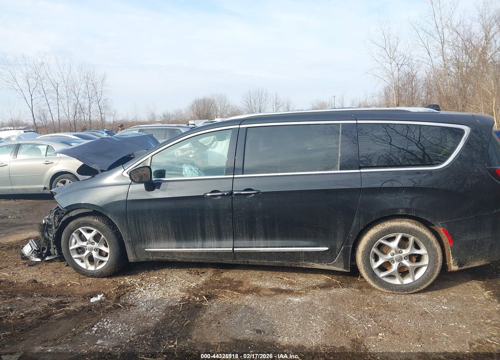 2020 CHRYSLER PACIFICA LIMITED VIN: 2C4RC1GG0LR109219