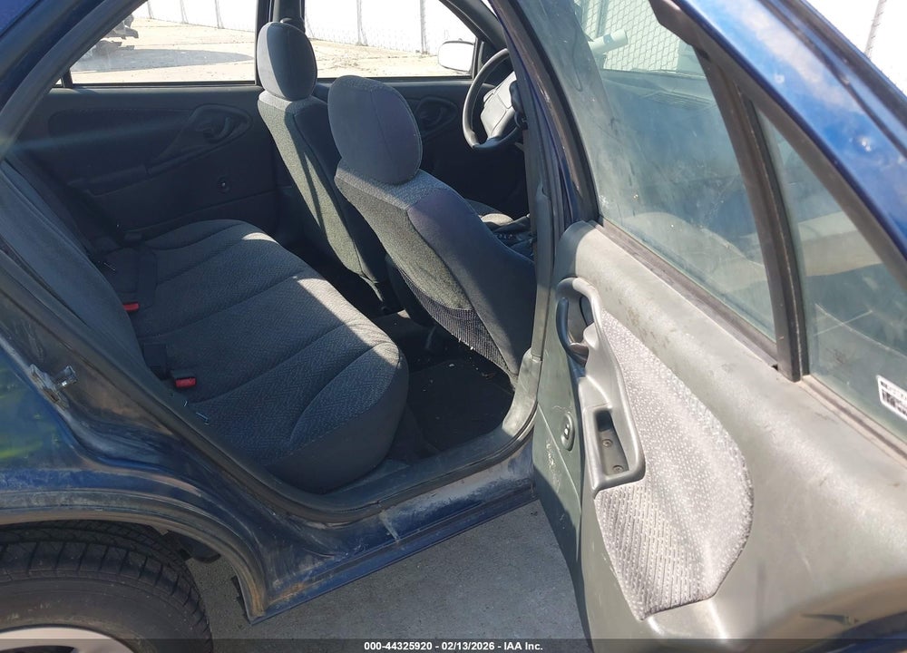 2002 CHEVROLET CAVALIER LS VIN: 1G1JF524127256862
