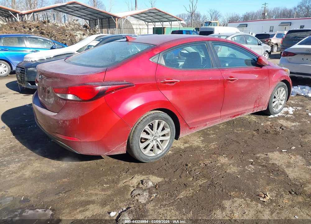2015 HYUNDAI ELANTRA SE VIN: 5NPDH4AE7FH605687