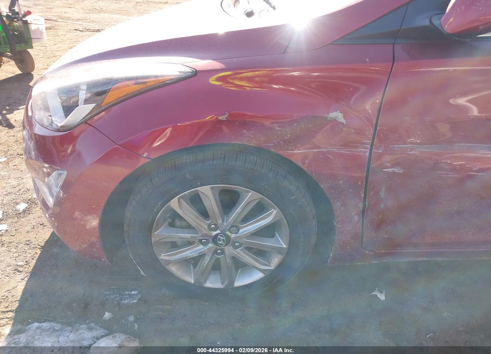 2015 HYUNDAI ELANTRA SE VIN: 5NPDH4AE7FH605687