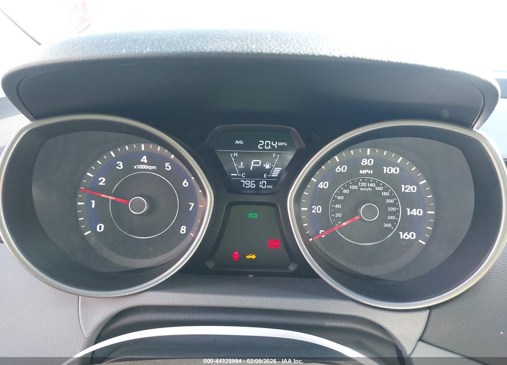 2015 HYUNDAI ELANTRA SE VIN: 5NPDH4AE7FH605687