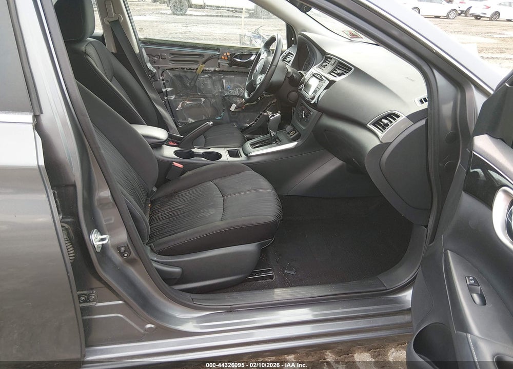 2018 NISSAN SENTRA SV VIN: 3N1AB7AP1JL626957