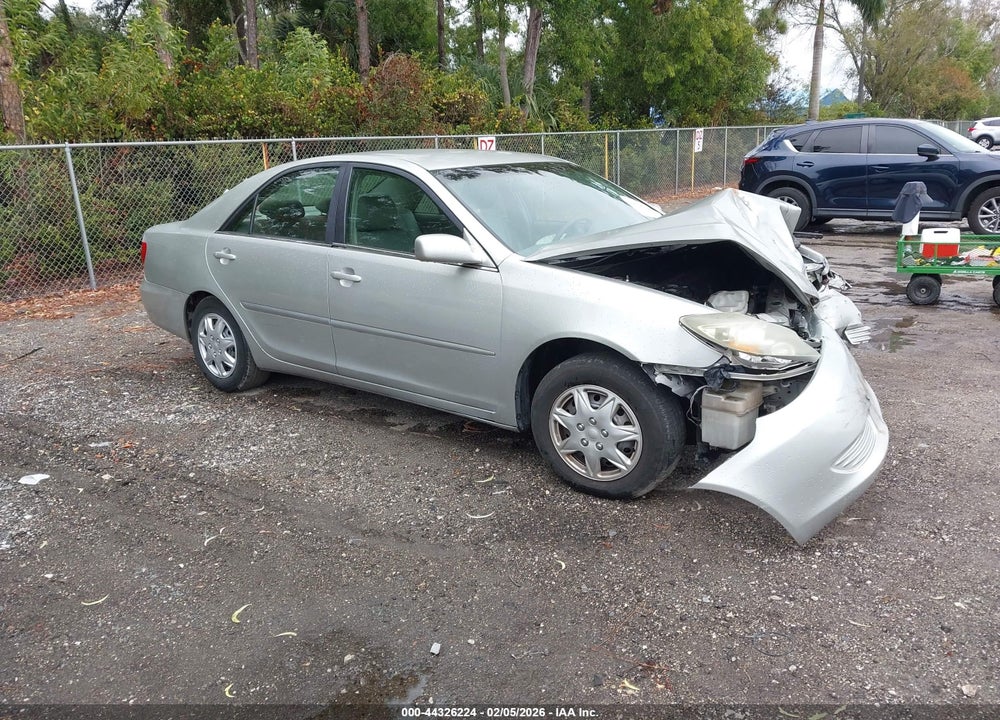 2005 TOYOTA CAMRY LE VIN: 4T1BE30K05U528324