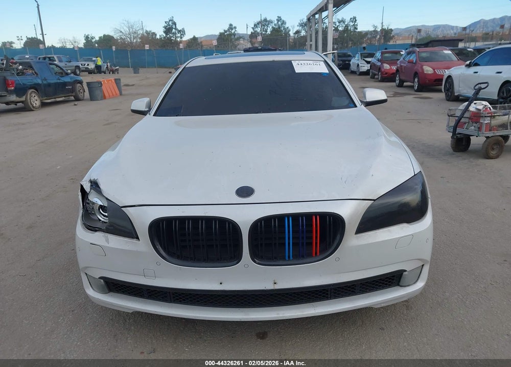 2011 BMW 740I VIN: WBAKA4C51BC612677
