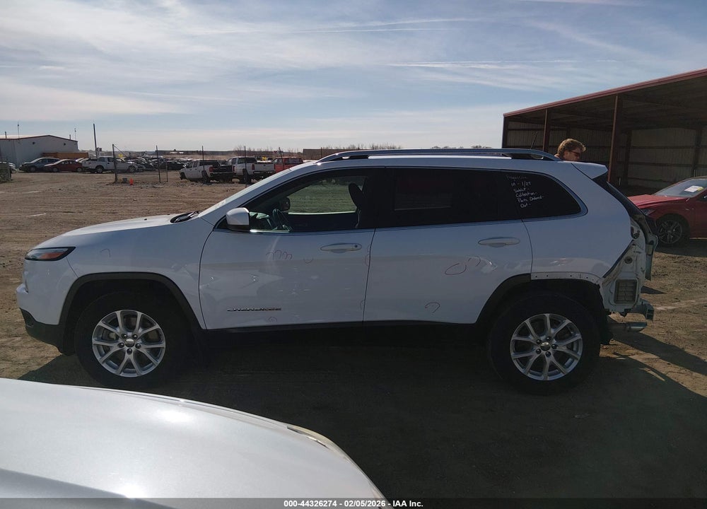 2017 JEEP CHEROKEE LATITUDE 4X4 VIN: 1C4PJMCB1HW605413