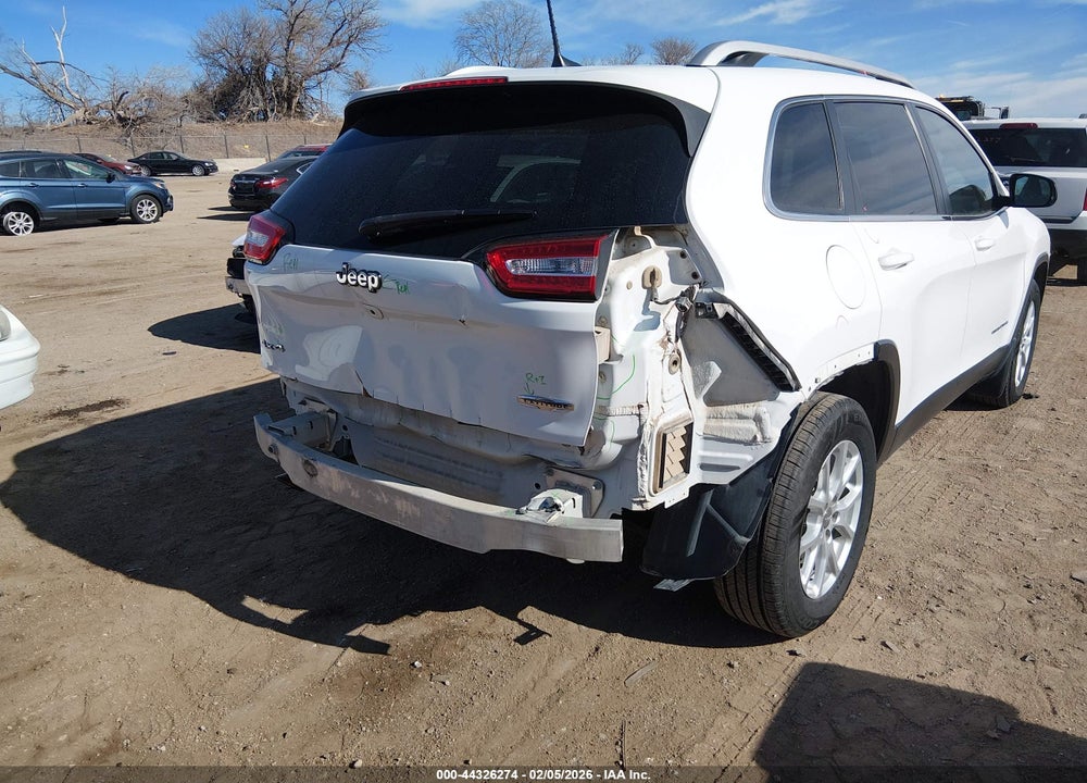 2017 JEEP CHEROKEE LATITUDE 4X4 VIN: 1C4PJMCB1HW605413