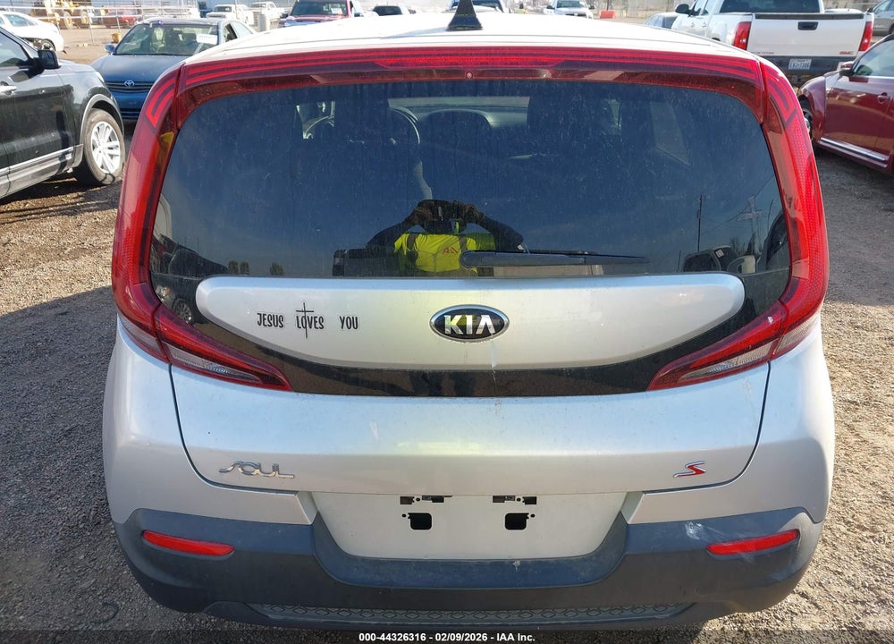 2021 KIA SOUL S VIN: KNDJ23AU7M7747674