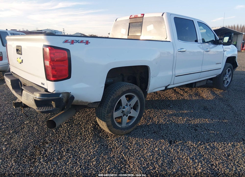 2015 CHEVROLET SILVERADO 2500HD LTZ VIN: 1GC1KWE80FF683193