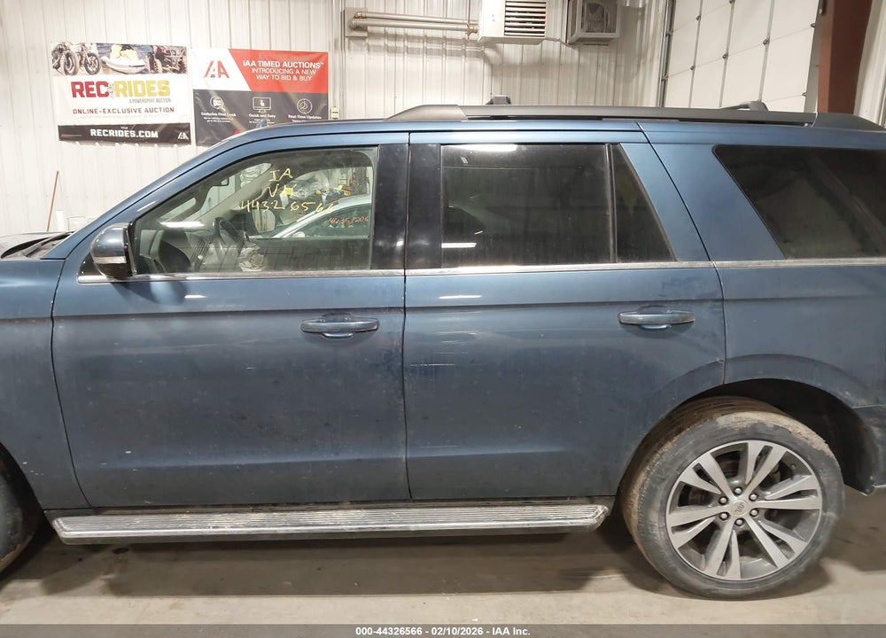 2019 FORD EXPEDITION XLT VIN: 1FMJU1JT3KEA62369