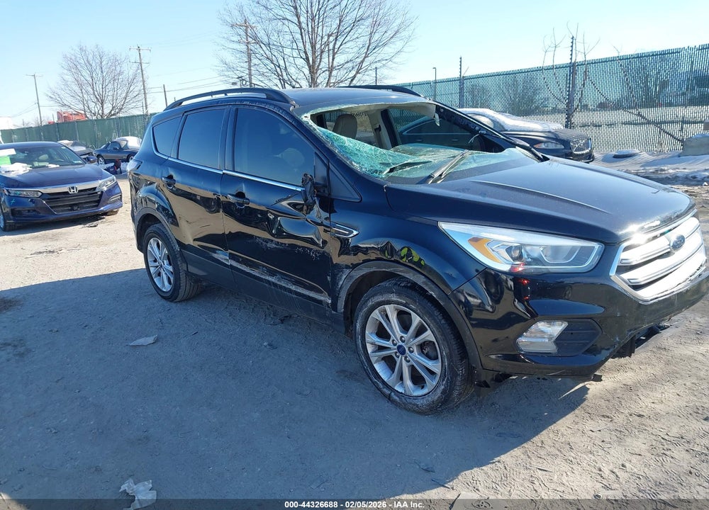 2018 FORD ESCAPE SEL VIN: 1FMCU9HDXJUA88025