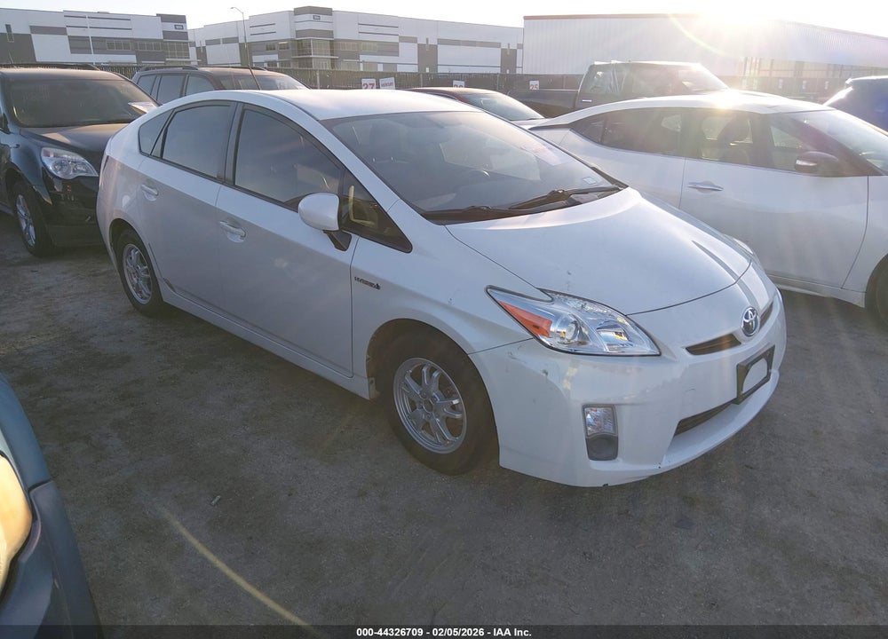 2011 TOYOTA PRIUS FOUR VIN: JTDKN3DU5B1335244
