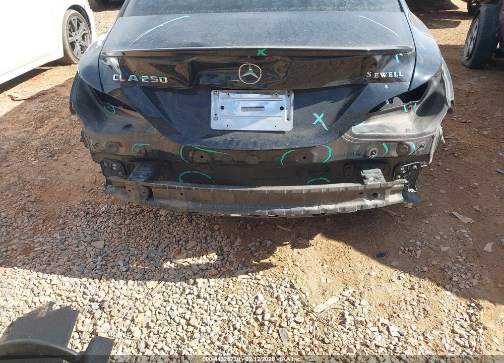 2018 MERCEDES-BENZ CLA 250 VIN: WDDSJ4EB9JN583637